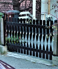 Sørlandsrekkverk, eksempler på div. porter og rekkverk. Varmgalvanisert og vedlikeholdsfritt.