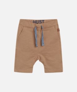 Hust and claire Heorg shorts, sennep