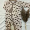 Hust and claire heldress | ull/bambus | beige med brun dinosaurus