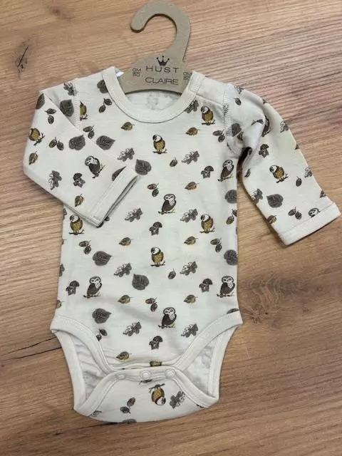 Hust and claire body  | merinoull | kremhvit med ugler