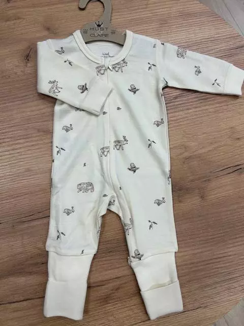 Hust and claire heldress | ull/bambus | kremhvit med skogsdyr