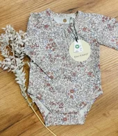 En Fant body | blomster