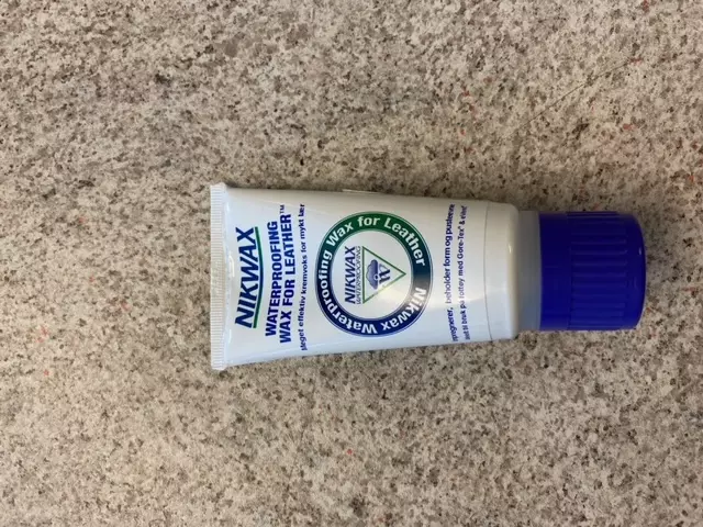 NIKWAX WAX FOR LEATHER