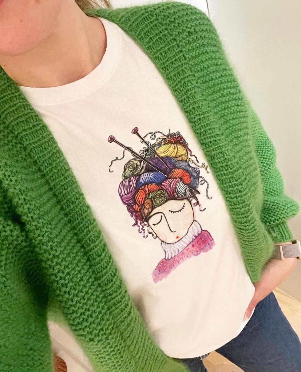 T-shirt Strikkedame Str 2XL