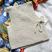 Enkeltoppskrift Indieblomst Fagerborg omslagsvest IB12