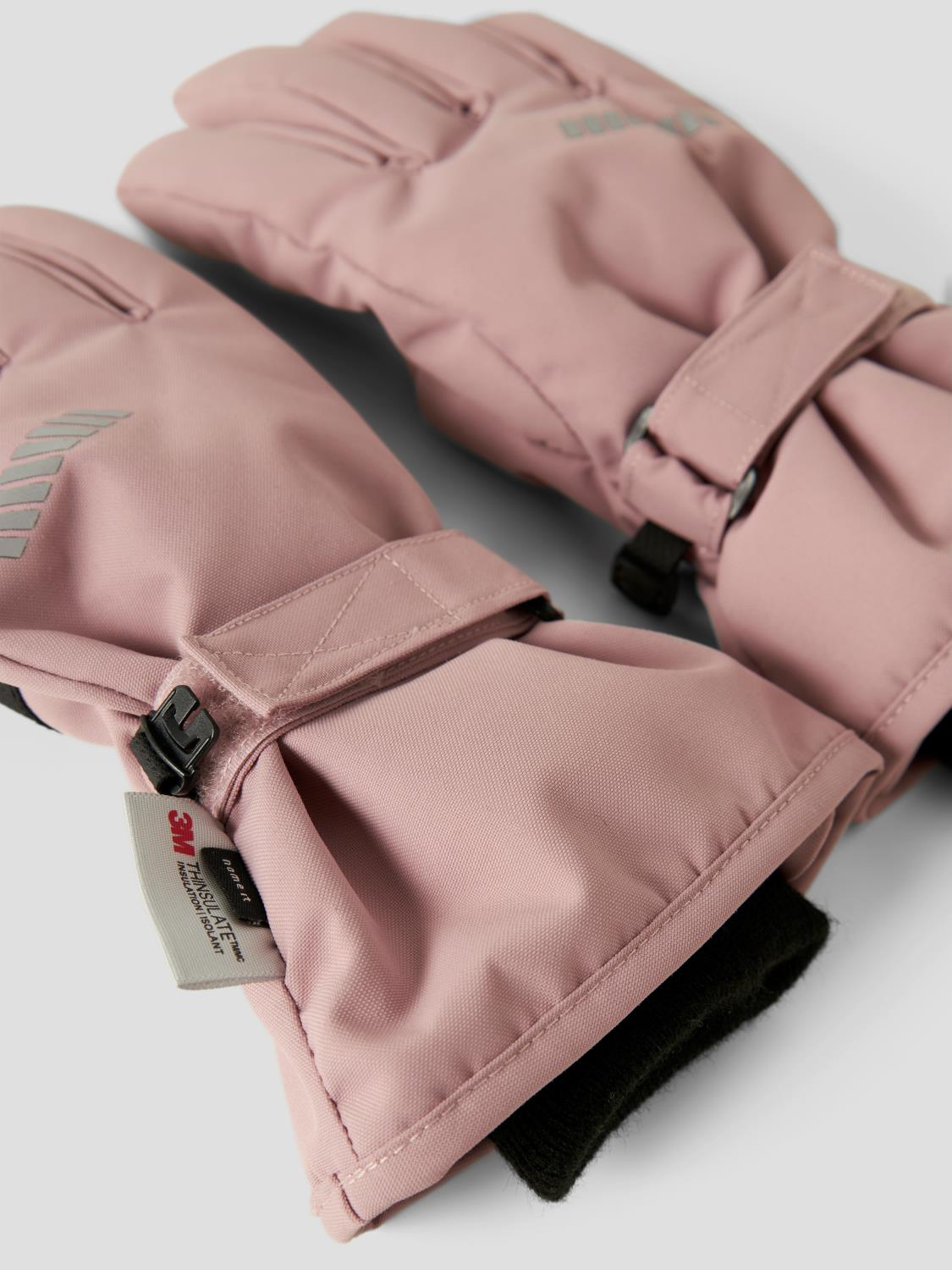 gallery-12120-for-121606