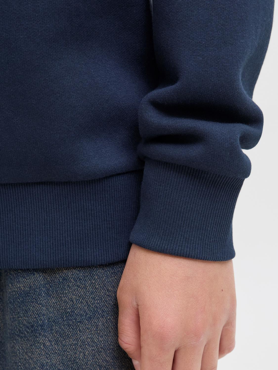 gallery-12176-for-121624