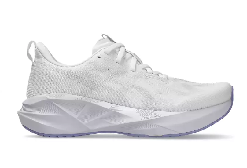 Asics NOVABLAST 5