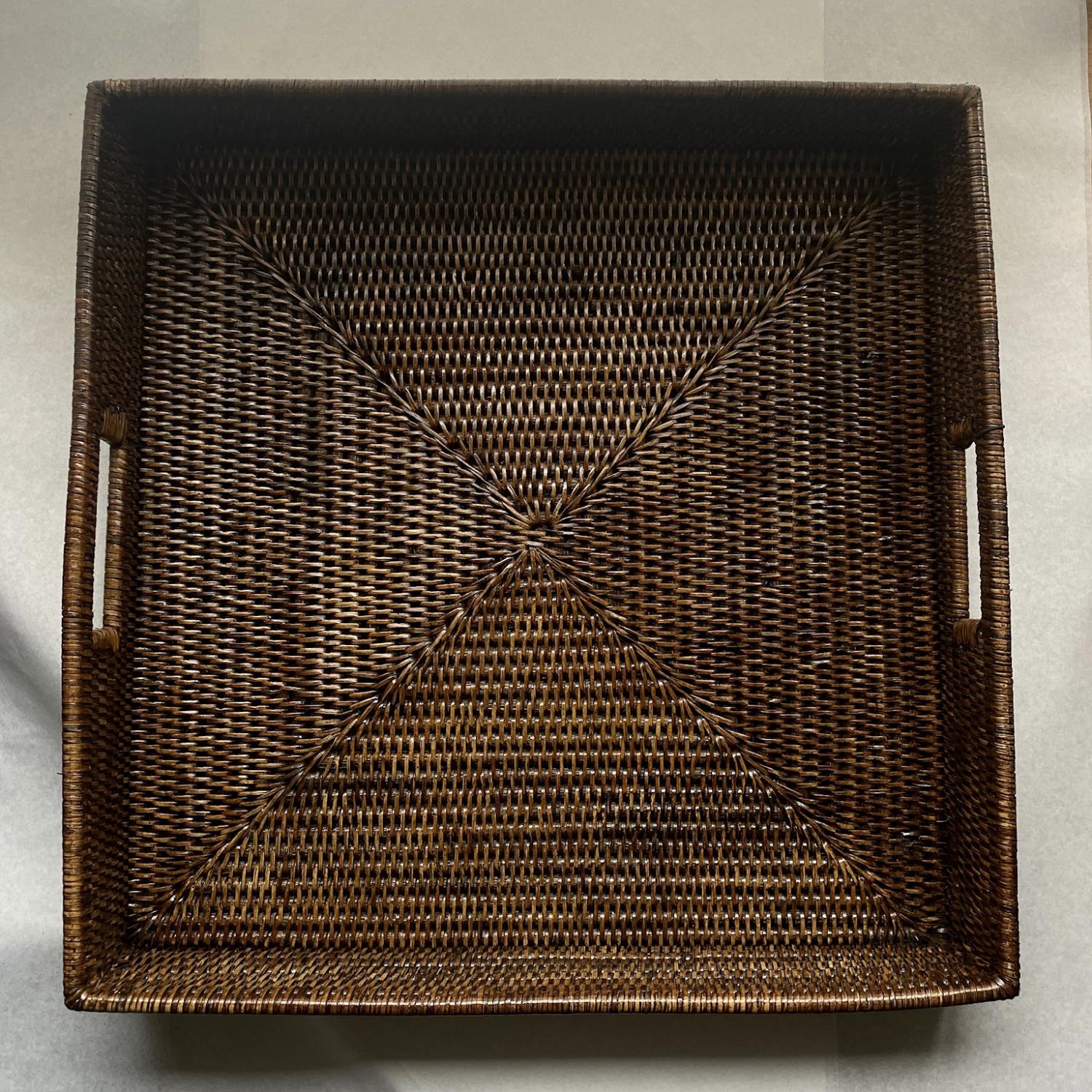 Breakfast Tray XL Brown 55x55x8 cm G737