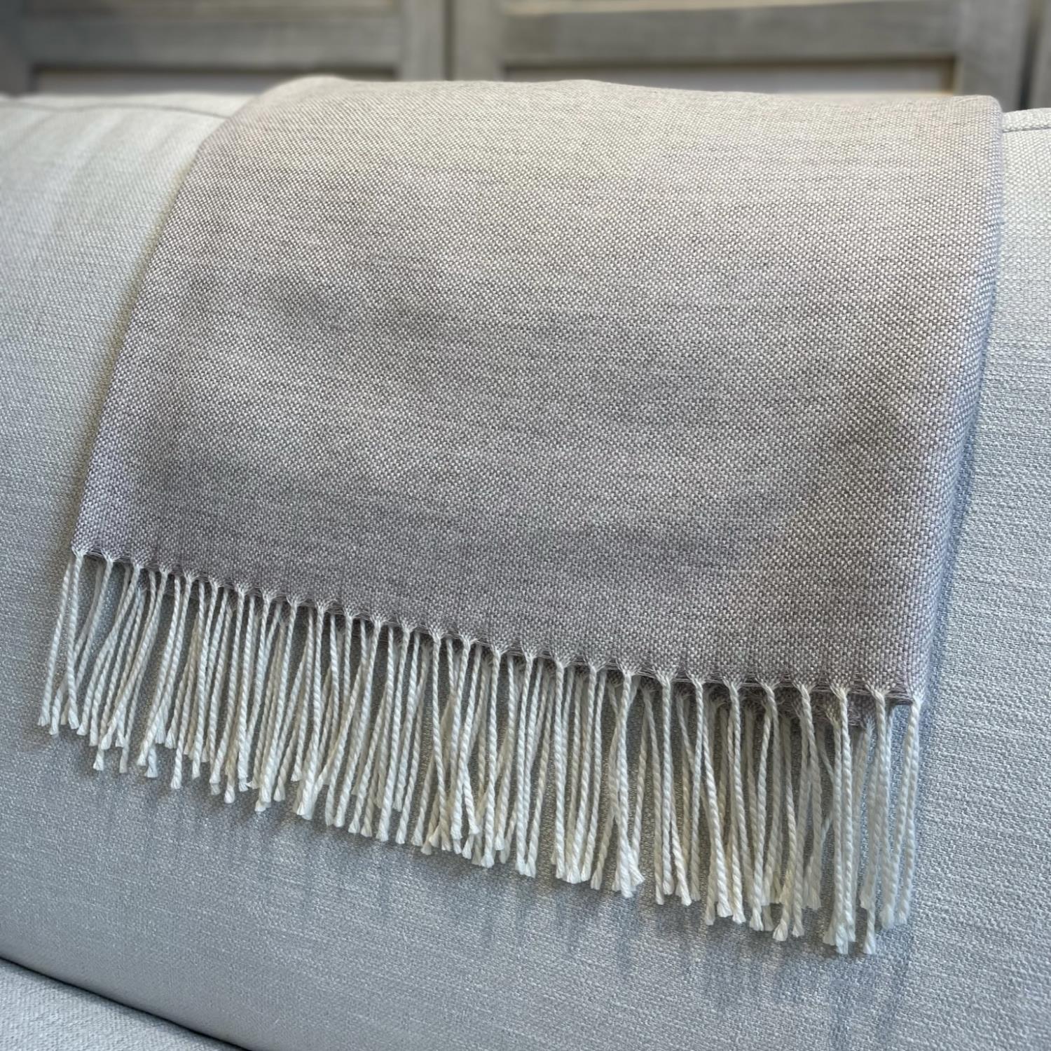 Alpaca Premium Light Brown 3232 130x200cm