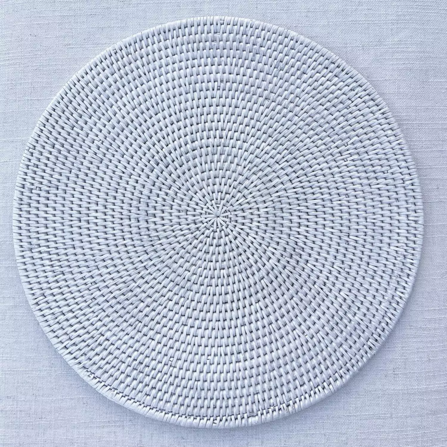 Round Bordbrikke/Placemat Whitewash GB485L