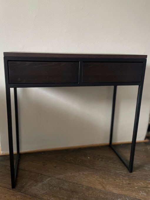 Desk/ Konsollbord. To skuffer. Brun 80x35xh80cm