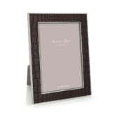 Chocolate Croc & Silver Frame 13x18cm Fr1303