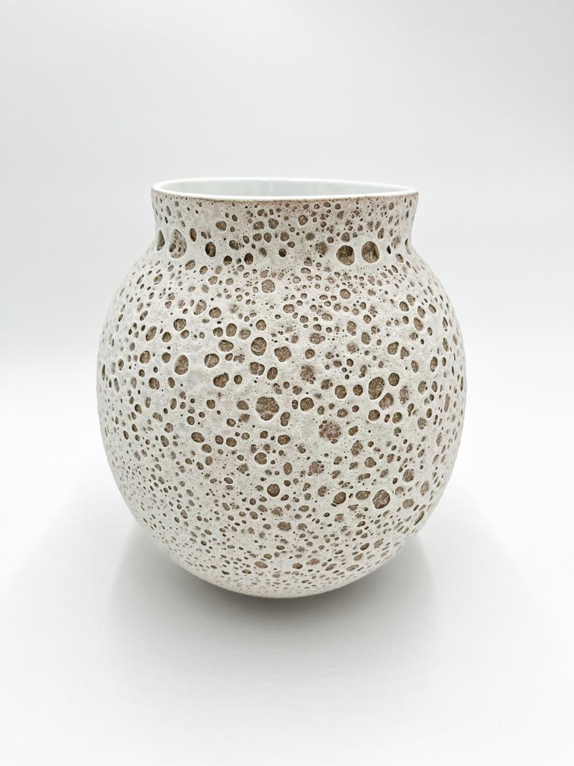 Sand Vase Porcelain 25xh27,5cm Dec207a