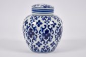 Urn Blue/White 1800200097