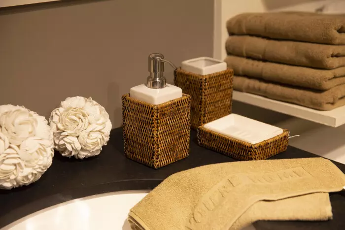 gallery-8210-for-918887