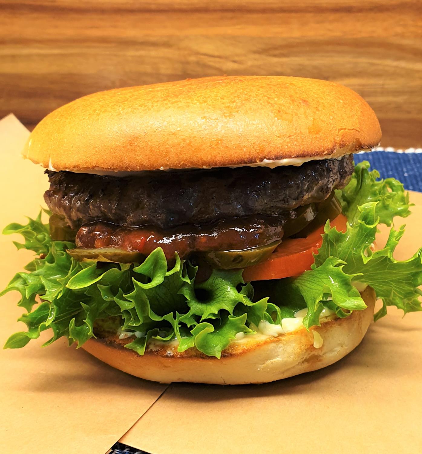 Medium American Burger