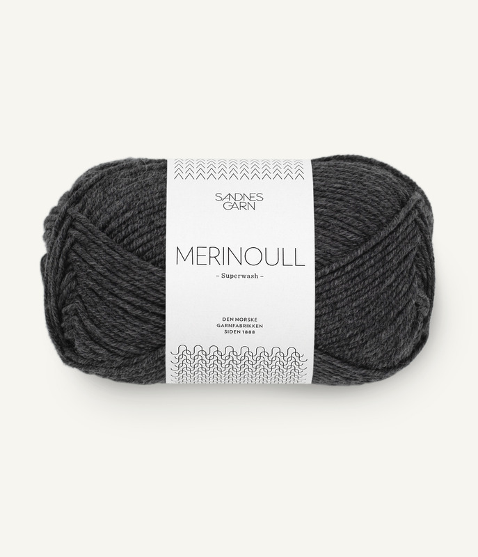 Sandnes: Merinoull, 1055, Mørk Gråmelert