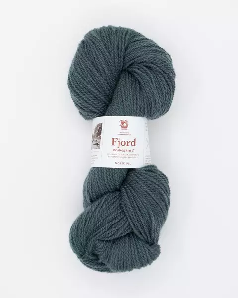 Hillesvåg: Fjord, 555, grålig petrol