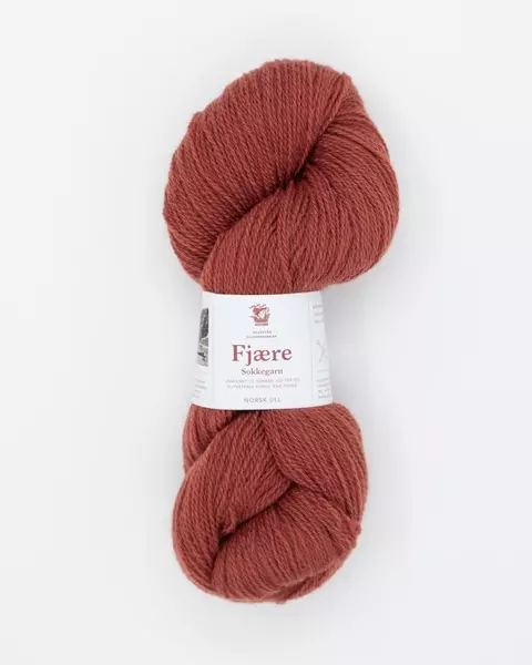 Hillesvåg: Fjære, 568, kobberrød