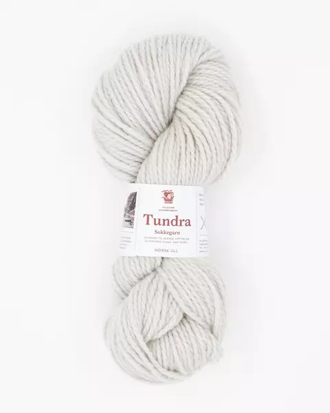 Hillesvåg: Tundra, 552, gråhvit