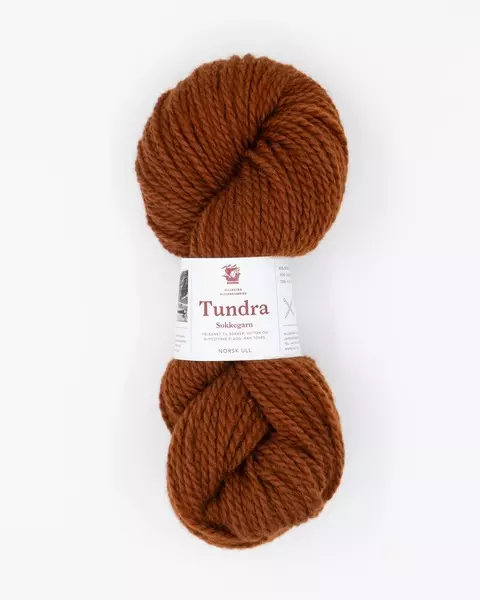 Hillesvåg: Tundra, 589, kobberbrun
