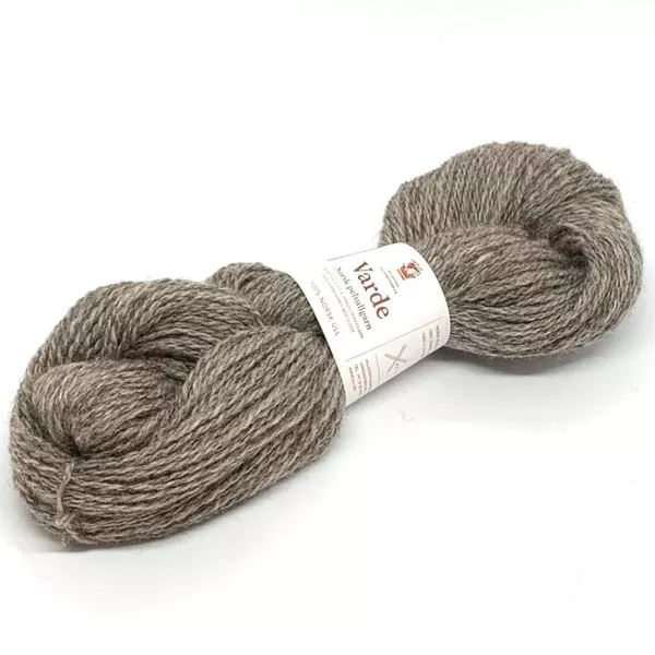 Hillesvåg: Varde, 2136, lys rødlig beige