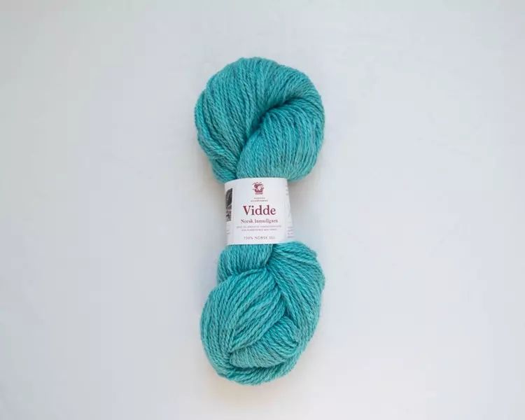 Hillesvåg: Vidde, 303, lys turkis