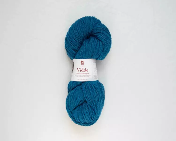 Hillesvåg: Vidde, 310, petrol