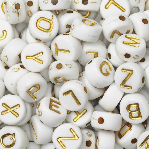 Bokstavperler Hvit/gull