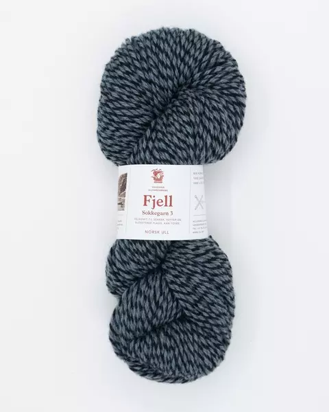 Hillesvåg: Fjell, 581, lys blågrå/svart molinert