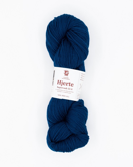 Hillesvåg: Hjerte Superwash, 931, lys marineblå
