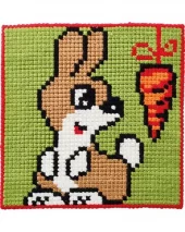 Broderi: Børnestramaj Brun kanin (P?)