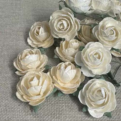 Papirblomster: Pion, Hvit & Beige