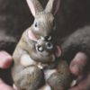 Kaninmor med barn