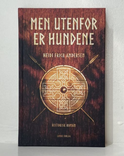 Men utenfor er hundene