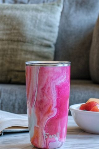 Rose Agate tumbler with lid 530 ML