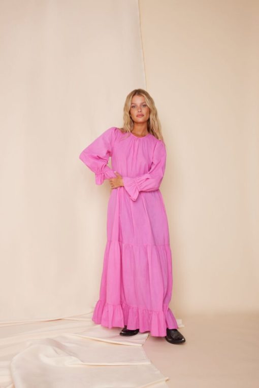 Muse solid dress, strong pink