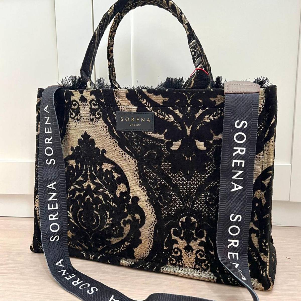 Xrysalida tote bag