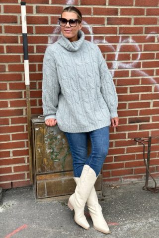 Britt sweater grey