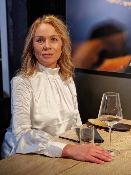 Bertine satin blouse white