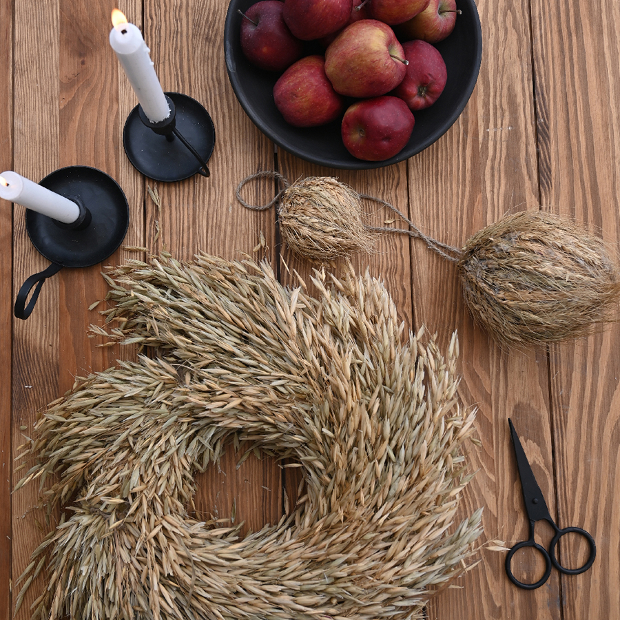 Nature wreath oats