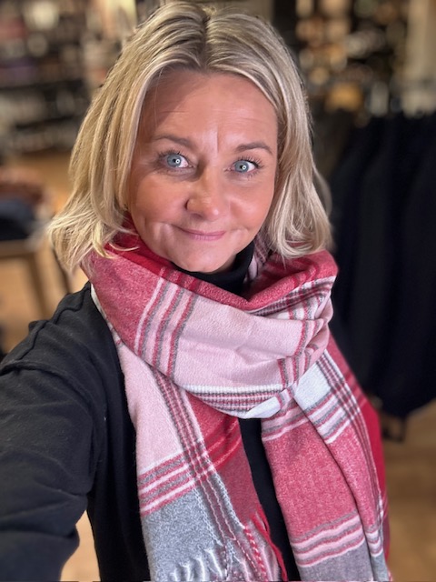 Kristel vevd scarf,røde tone