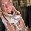 Kristel vevd scarf,Beige toner