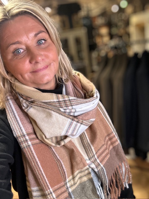 Kristel vevd scarf,Beige toner