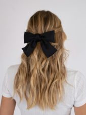 Neo Noir Bow Hair Clip