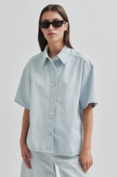 Second Female Fira Shirt