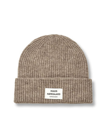 Mads Nørgaard Tosca Anju Hat
