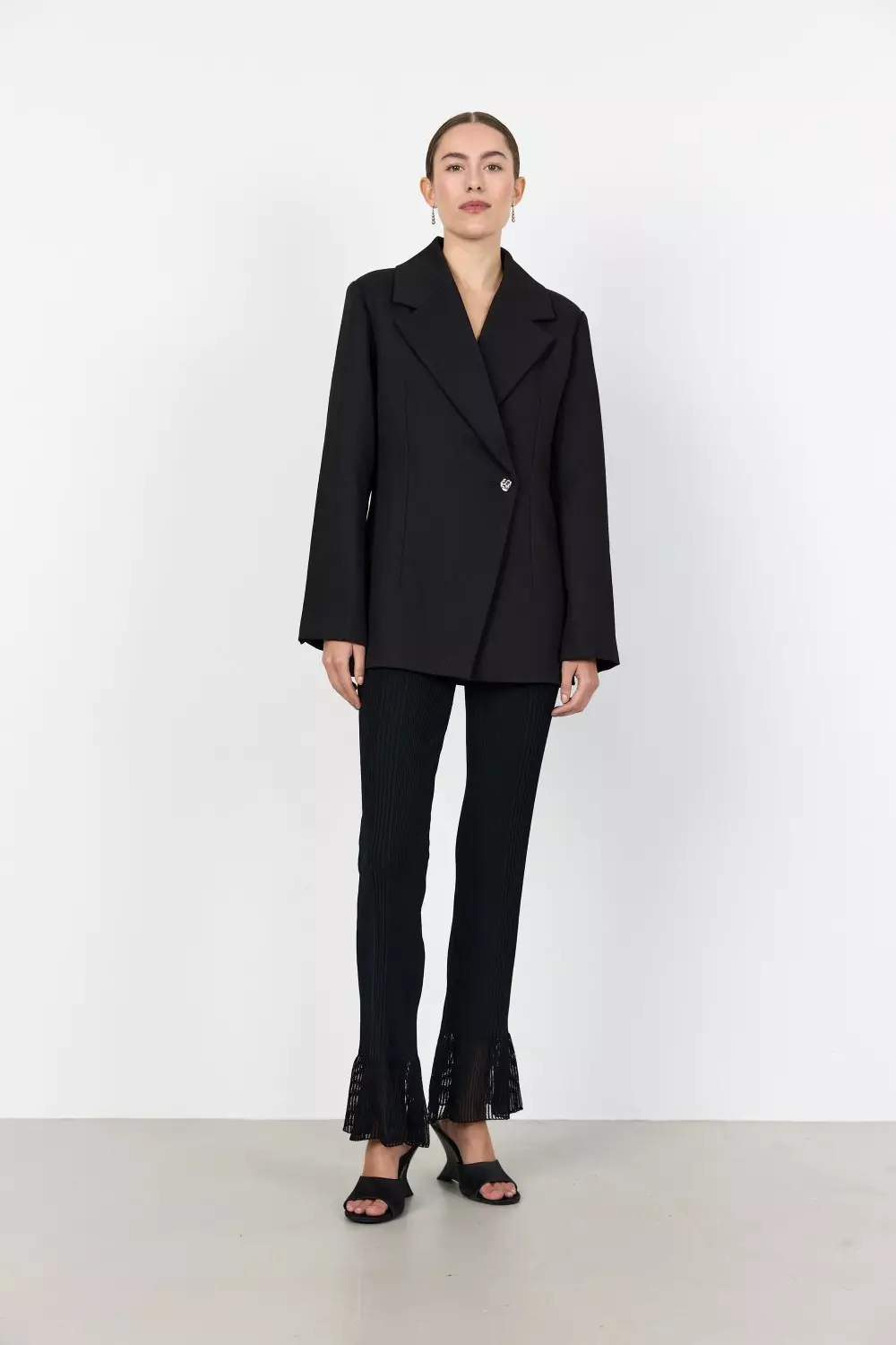 gallery-19845-for-400910-10