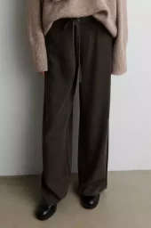 Second Female Irven Jeans
